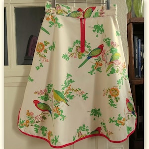 KO and CO (Castelbajac) trapeze skirt decorated with parrots, 60-70 years, size 38