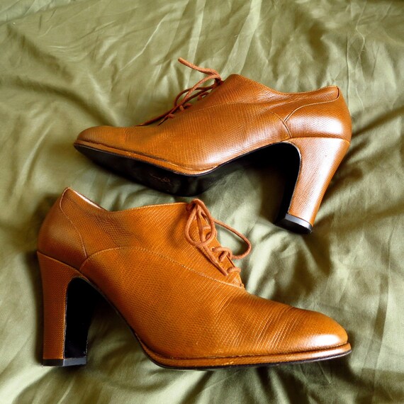 Robert Clergerie Oxford Shoes in Havana 