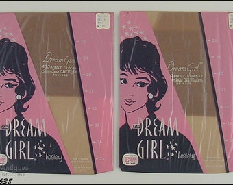 Vintage Dream Girl Seamless Nylons New Old Stock Mint in Package (#M4638)