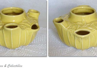 McCoy Pottery Hanging Strawberry Yellow Planter (#2954)