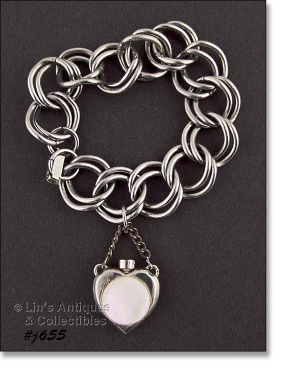 Pearly Bouquet Mother of Pearl Sterling Silver Necklace Pearly Bouquet Mother of Pearl Sterling Silver Necklace