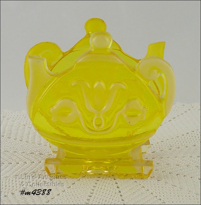 Vintage Bright Yellow Napkin Holder Tea Pot Shape M4388 Etsy