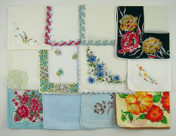 Vintage Hanky Lot One Dozen Hankies (Lot #P14)