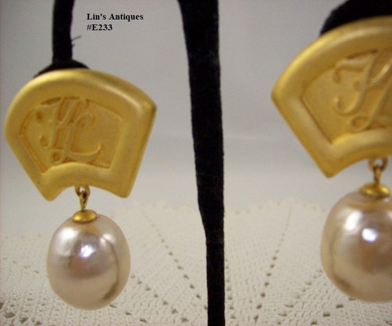 Rare Karl Lagerfeld Vintage Baroque Pearl Clip Ea… - image 2