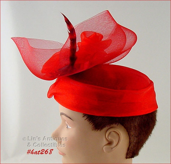 Red Hat with Red Netting and Feathers Vintage Red… - image 2