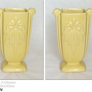 McCoy Pottery  Fleur de Lis Vase (#3294)