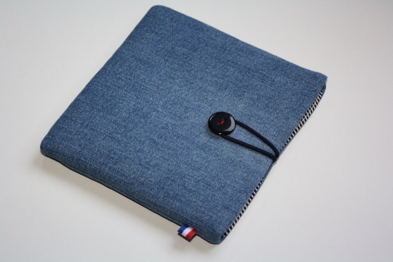 Kobo Libra 2 sleeve image 1