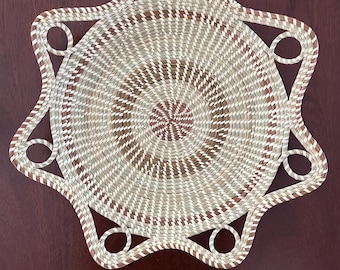 Rice Fanner with Scalloped Edges