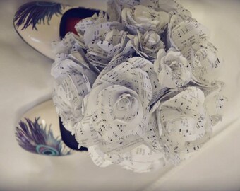 Music sheet rose bouquet