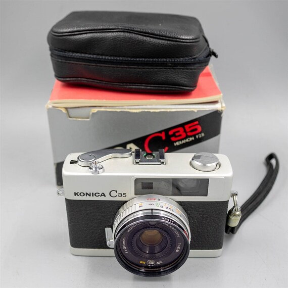 B04866 コニカ KONICA C35 HEXANON 38mm F1.8 レトロ カメラ