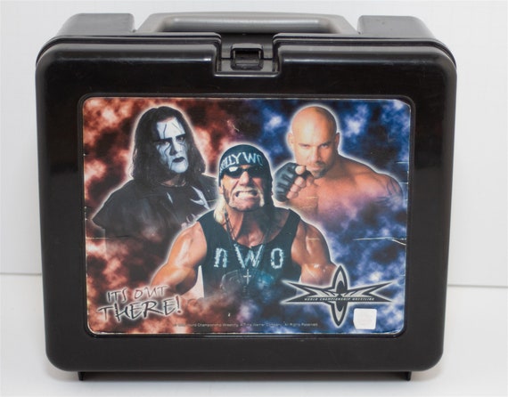 Vintage 1999 WCW Wrestling Lunch Box NWO Hollywood Hogan, Sting, Goldberg 