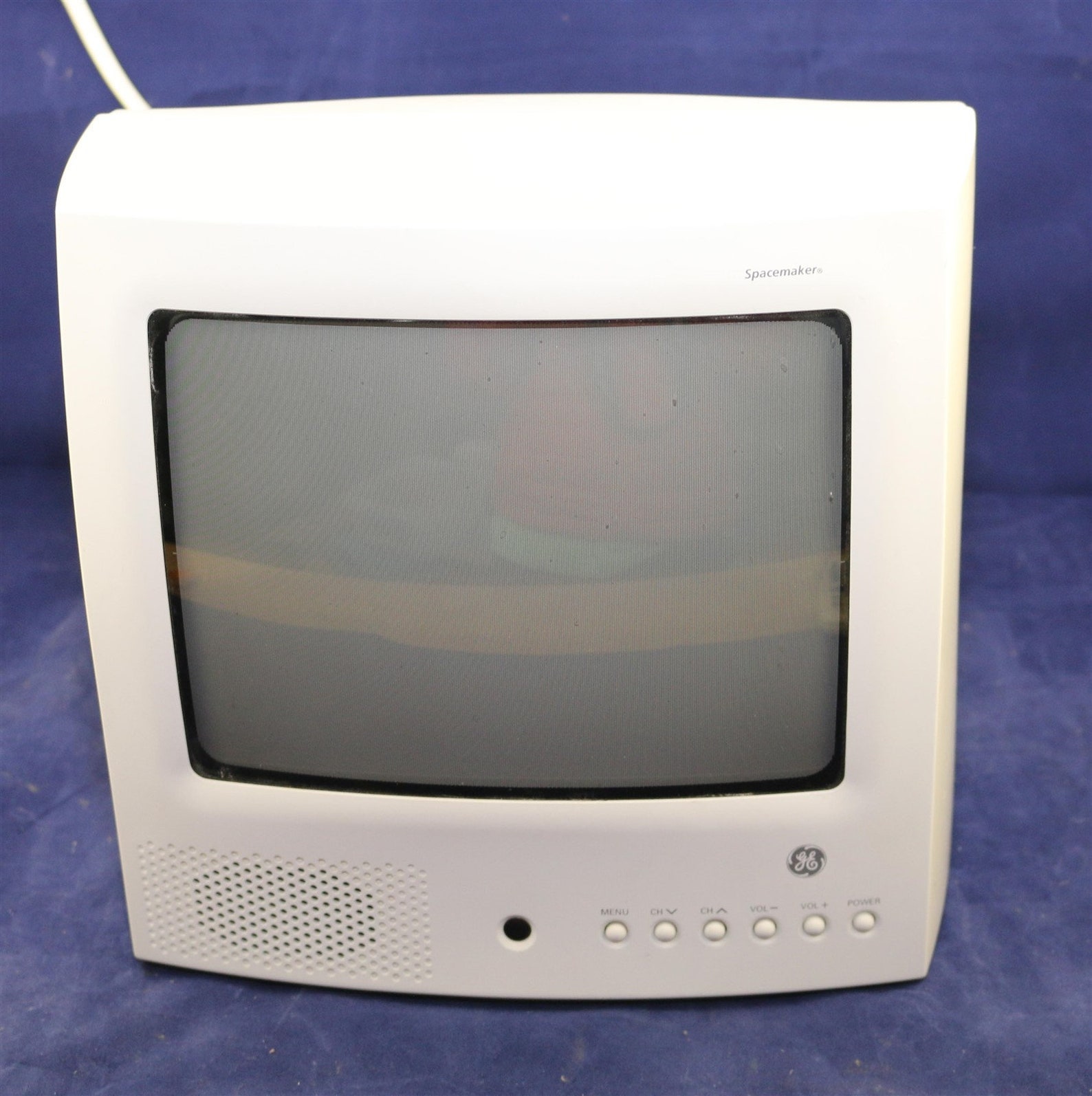 GE Spacemaker 9 Small CRT Tube TV White Vintage Etsy