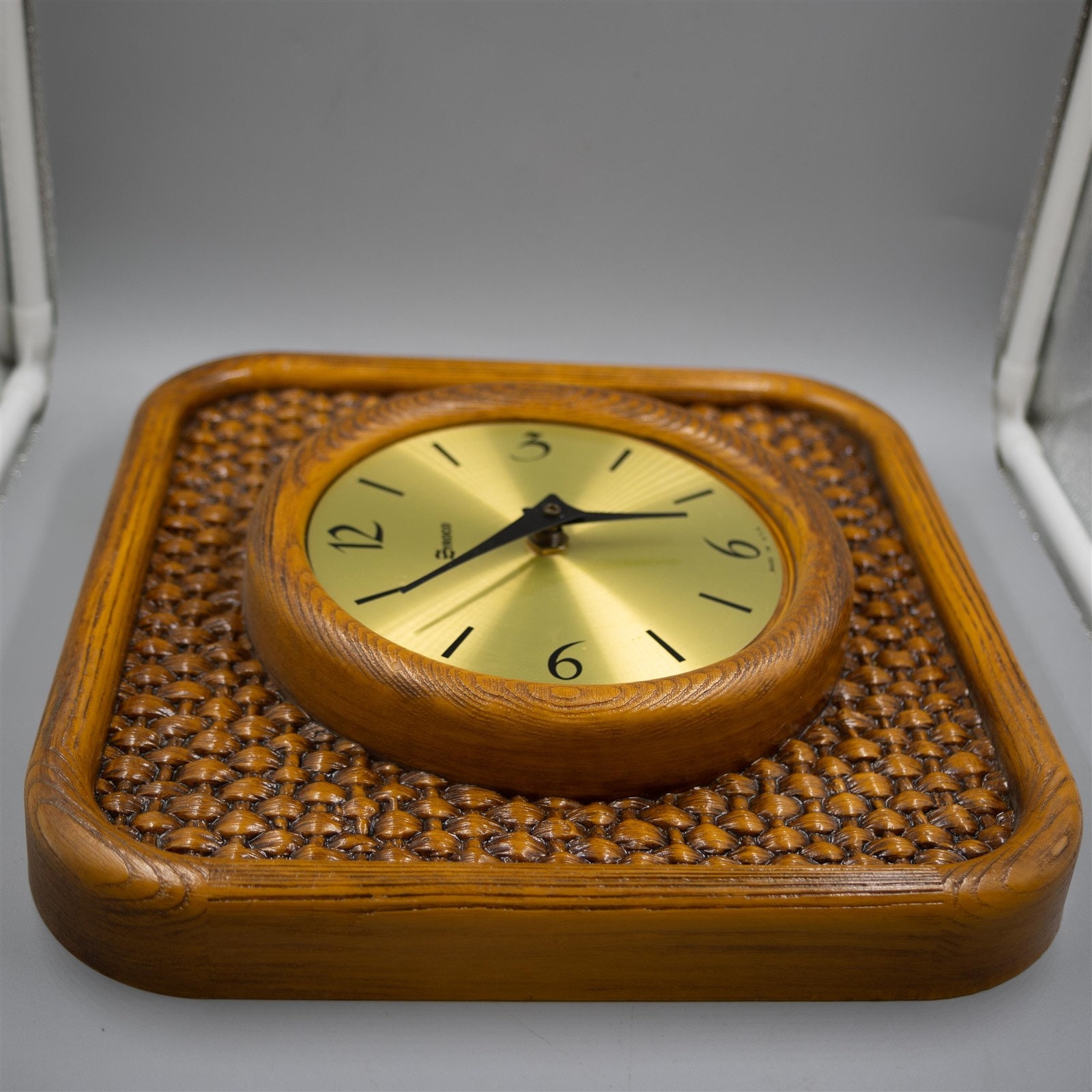 Syroco Square Wall Clock Vintage 1977 Gold Face Brown Plastic Faux