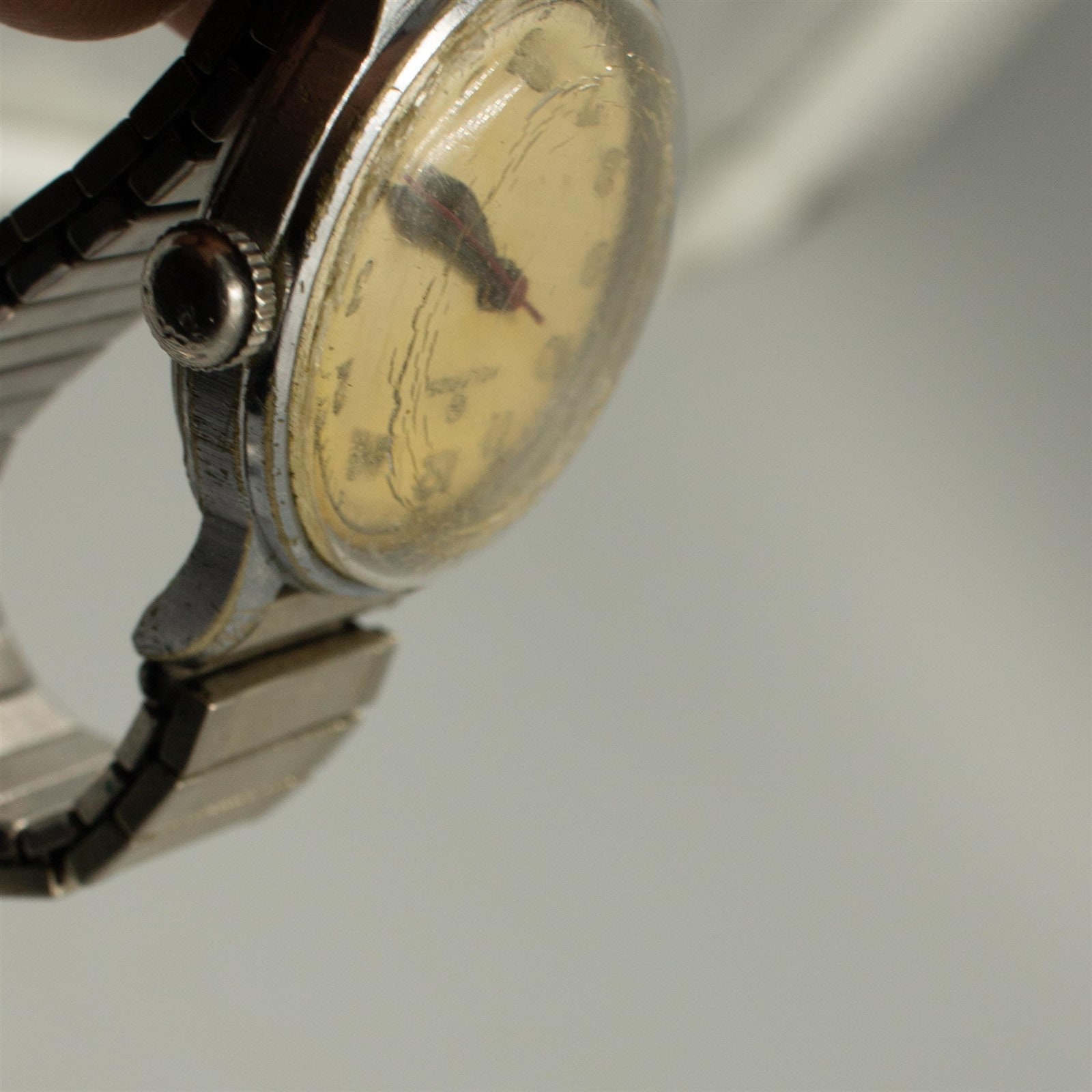 Mouvement Mécanique De Montre Vintage Helbros - 17 Rubis - Pour Pièces Ou Réparation