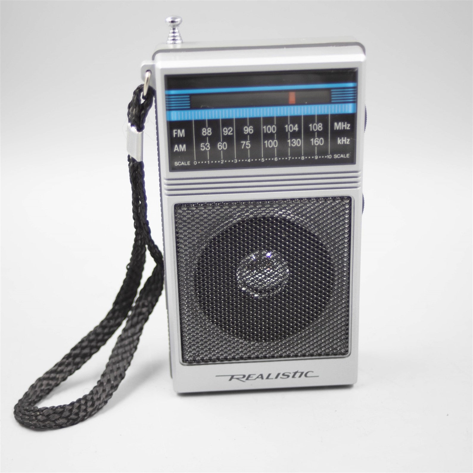 Realistic AM FM Portable Pocket Radio Vintage 1980s Gray Analog Tuner ...