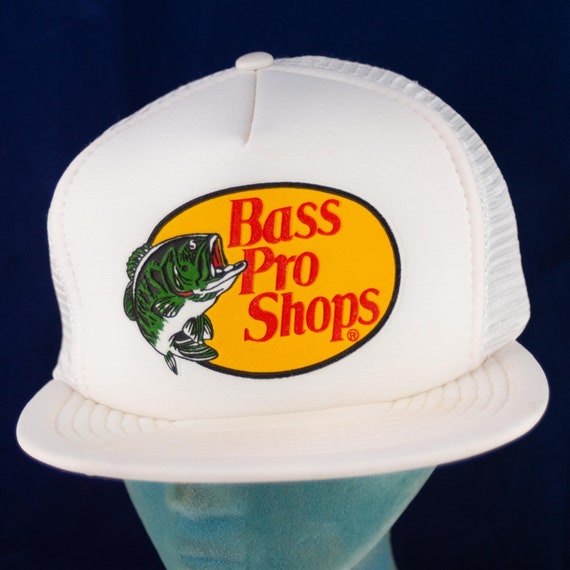 Vintage Bass Pro Shops White Mesh Snapback Trucker Hat -  Sweden