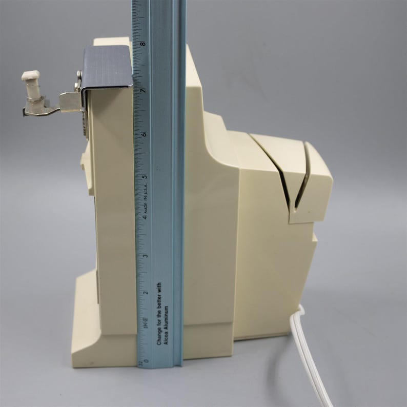 Dazey Electric Can Opener / Knife Sharpener Vintage 1976 Wood Grain / Beige immagine 8