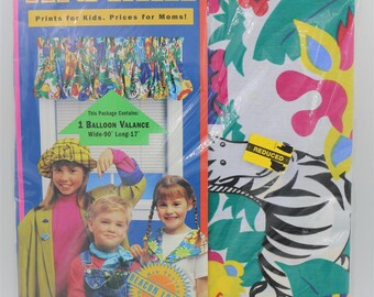 Kids Room Balloon Valance Jungle Animals Bright Colorful Vintage 1990s