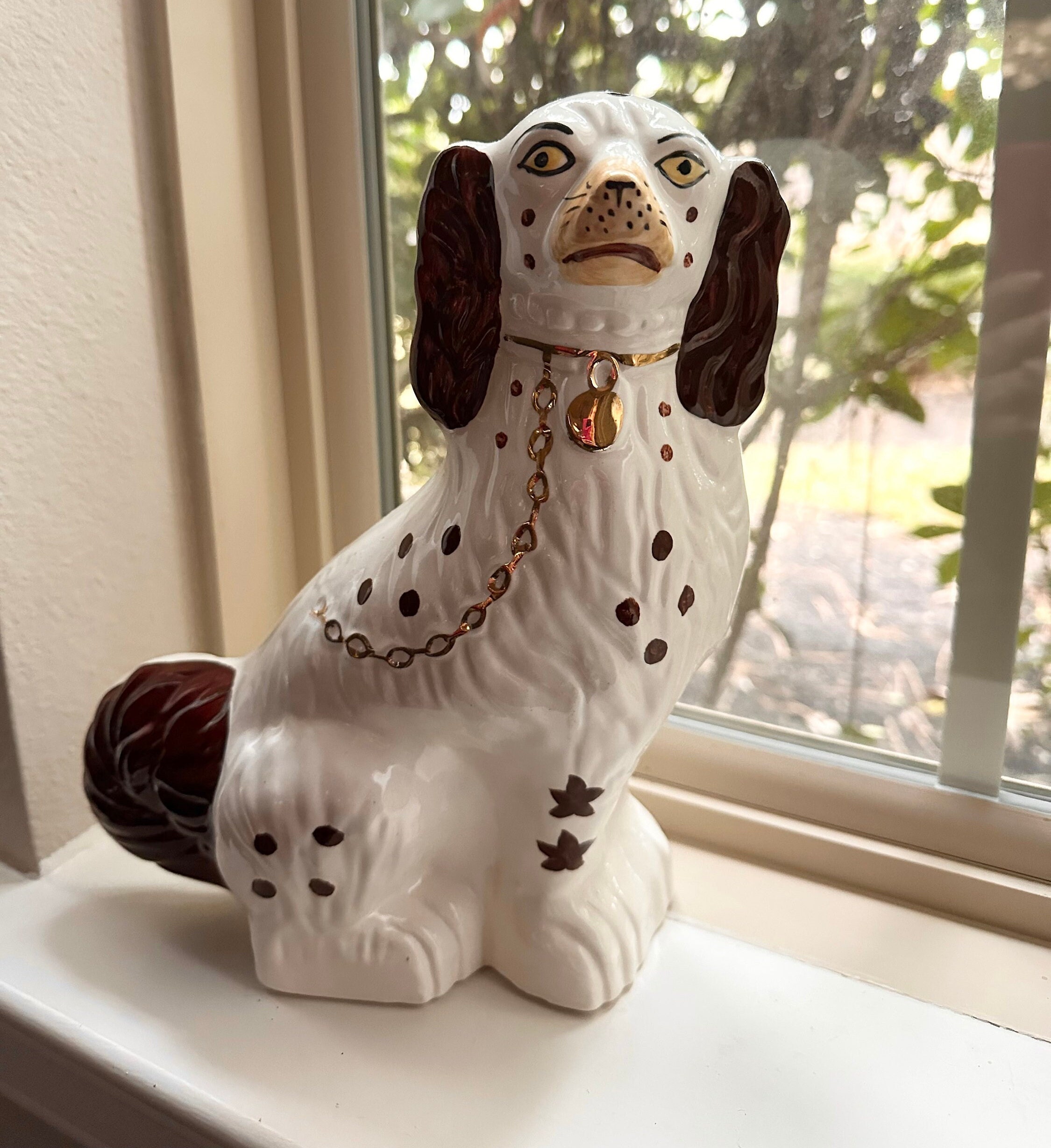 Statue American Staffordshire Terrier Mère - Art Dog - Édition Limitée - Résine