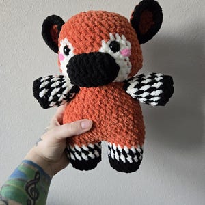 Plysch Okapi Amigurumi