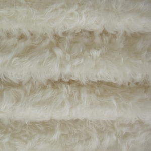 Mohair Fabric 785S/C, 3/4&quot; (20 mm), 1/6 yard (Fat) in Color 100-White. German Mohair Fur Fabric for Teddy Bear Doll Making, Arts & Crafts