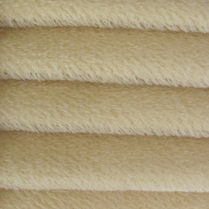 Mohair 1/2&quot; (12 mm) 300S - 1/4 yard (Fat) in Intercal&#39;s Color 528S-Cream.  A German Mohair Fur Fabric for Teddy Bear Making, Arts & Crafts