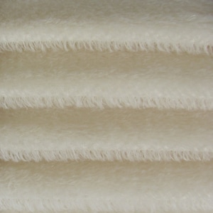 Mohair 5/8&quot; (16 mm) 325S - 1/4 yard (Fat) in Intercal&#39;s Color 100-White.  A German Mohair Fur Fabric for Teddy Bear Making, Arts & Crafts
