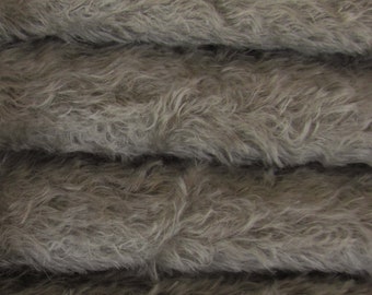 Quality 325S/C - Mohair - 1/4 yard (Fat) in Intercal's Color 913S-Pewter. A German Fur Mohair Fabric for Teddy Bear Making, Arts & Craft
