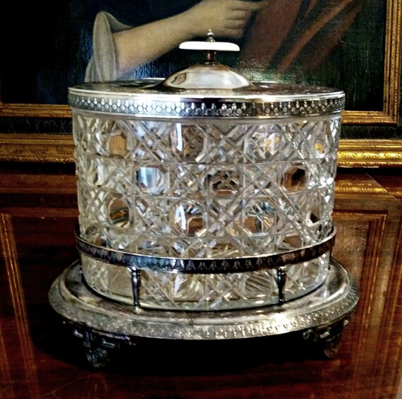 Antique silver sales biscuit box