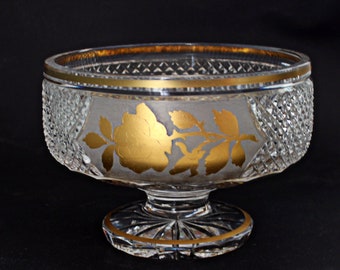 MOSER Crystal Pedestal Bowl Centerpiece French Diamond Cut Hand Cut and Gilded 8'' Signed Near Mint Condition