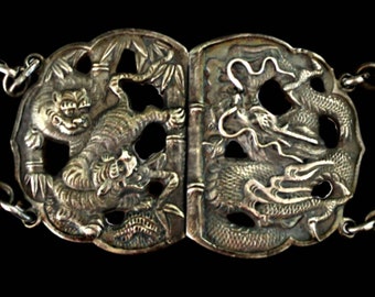 Antique japonais Silver Dragon Tiger Belt Mark 84 Meiji Période Fin 19ème C