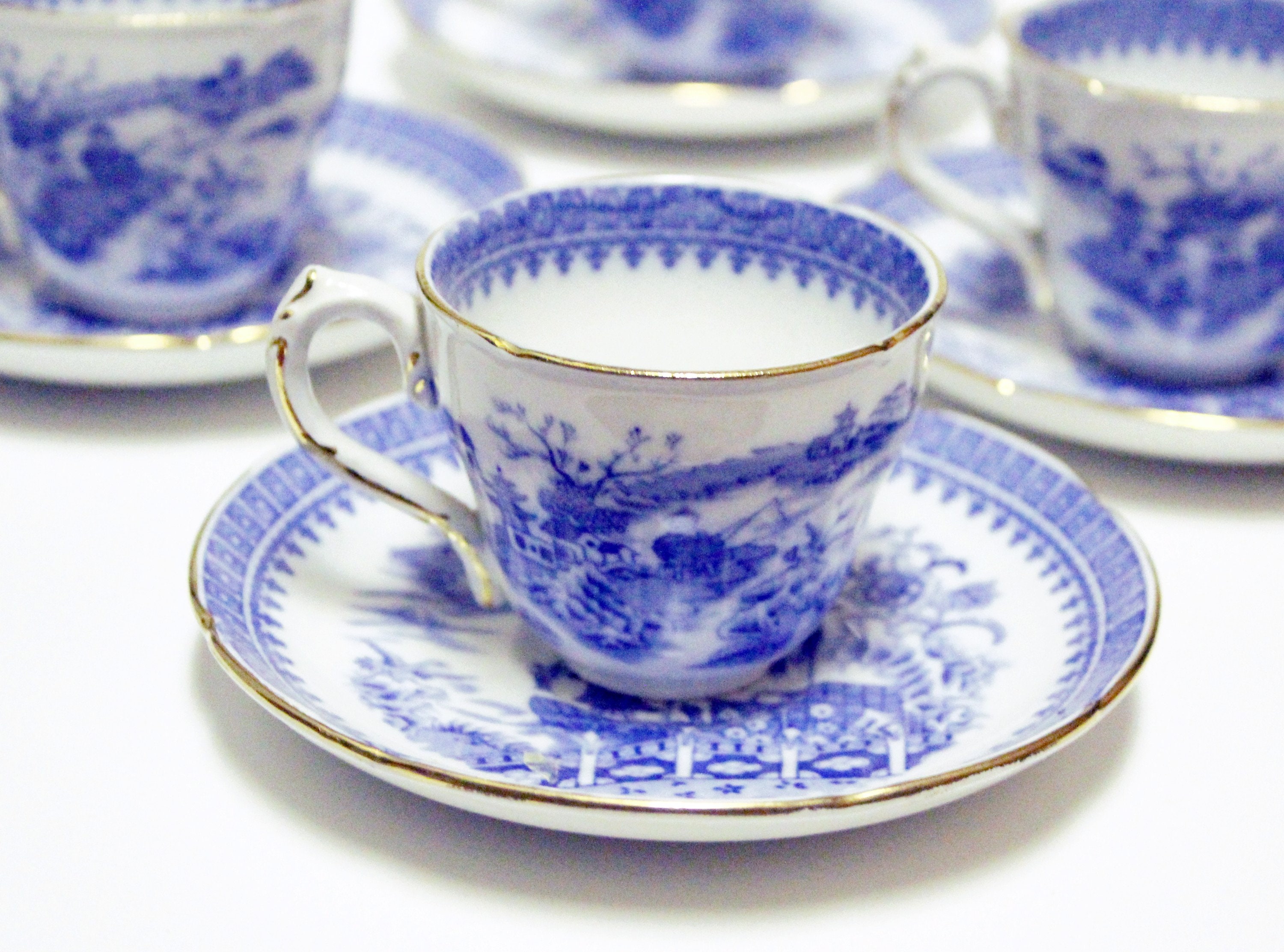 6 Antique Coalport Cups and Saucers Fisherman Pattern Blue