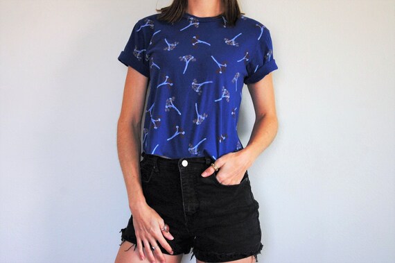 Thrifted Block Print Crop Tee // Size Small // Original Daisy Stamp Block Print Pattern Design // American Apparel // Royal Blue Crewneck