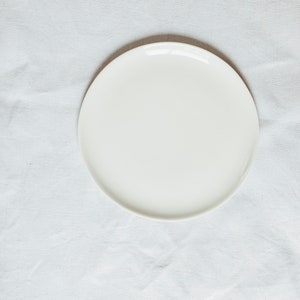 Plates porcelain gray small 19 cm per piece weiss / white