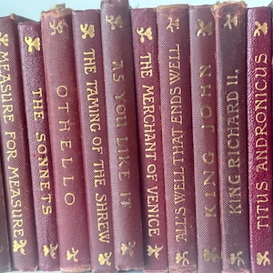 William Shakespeare Vintage Temple Shakespeare Bücher, wunderschöne rote Einbände ab 1894, Tragödien und Gedichte, Theaterstücke, große Auswahl