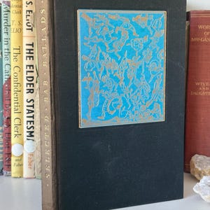 The Selected Bab Ballads by W.S. Gilbert – Signed by Allen Lane, Christmas 1955 hardback book illustrated throughout with wonderful drawings