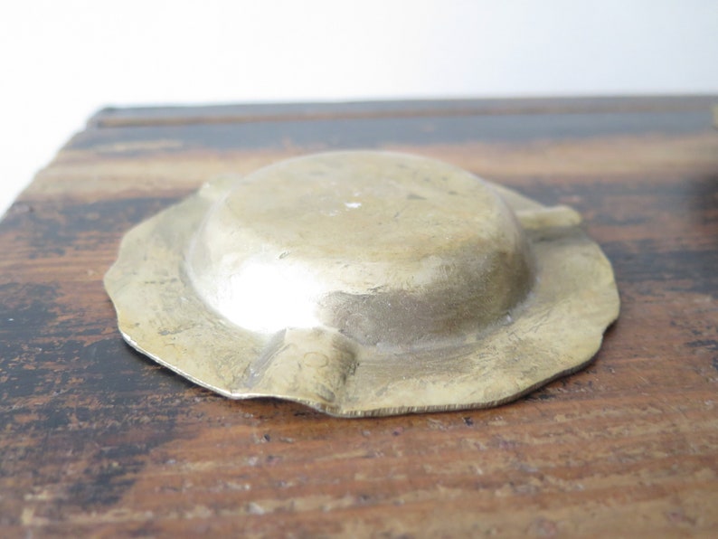 Vintage Brass Ashtrays Set of 2 Solid Brass Vintage Round Ashtray Medieval Scenes @228-66
