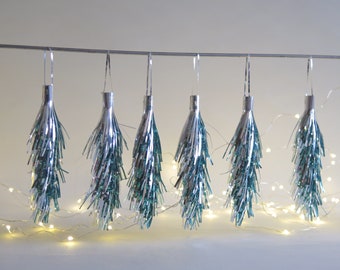 Christmas Tree Decors, Set of 6 Foil Icicles Vintage Holiday Decoration 70s Hanging Ornaments @357-27