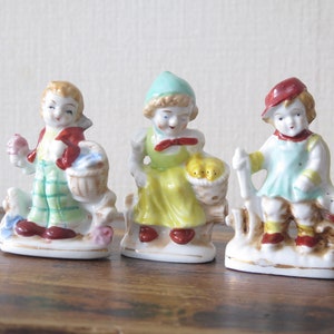 Ceramic Figurines Set of 3 Glazed Ceramic Figurines @247-1