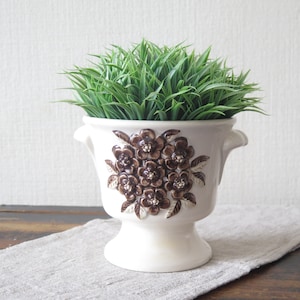 Ceramic Plant Pot, Plant Holder Brown Floral Vase Shabby Home Decor by Rosa Ljung Ceramic Planter @247-24