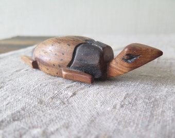 Wooden Turtle Figurine Miniature Wood Turtle, Vintage Wood Art @317-11