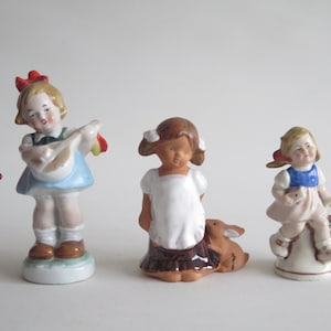 Ceramic Girl Figurine Vintage Pottery, Collectible Figurine Germany Sweden @345-38