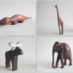 Snidad träfigur, vintagefigur krokodil giraff älg elefant svensk skandinavisk (välj i kassan) @310-12