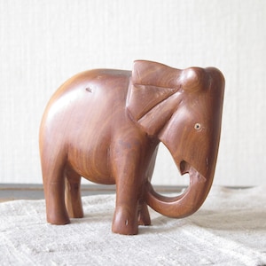 Wooden Elephant Vintage Hand carved Figurine Elephant Statue African Wood Art Decor African Wildlife Animal @319-53