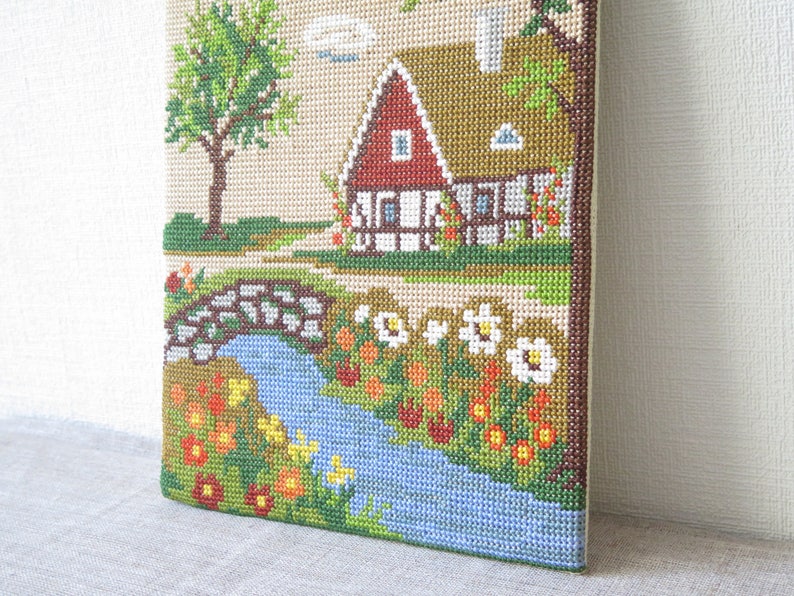 Embroidered Wall Decor Country Side House Flowers Retro Romantic Framed Wall Hanging Canva Country Chic, Scandinavian vintage 228 image 3