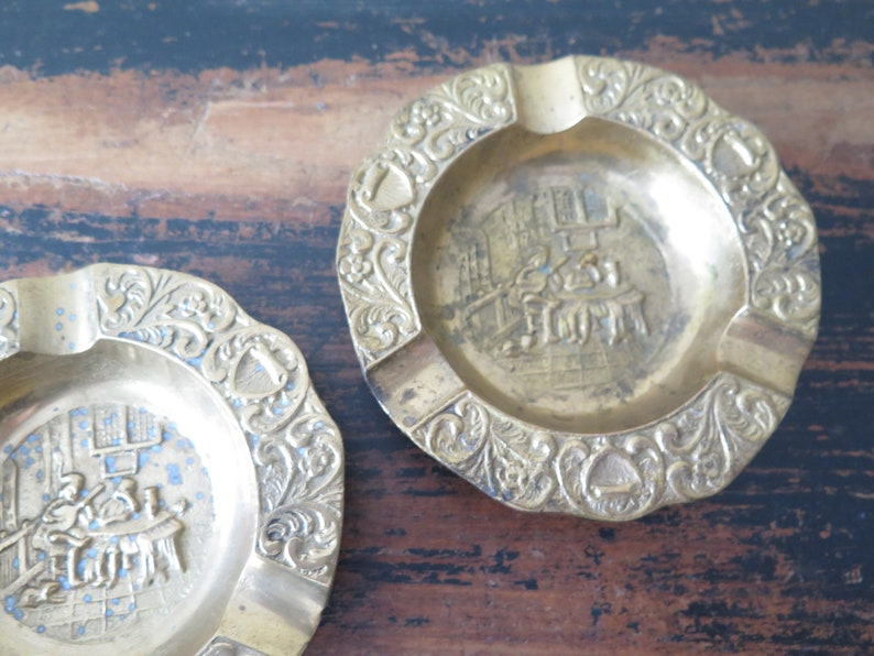 Vintage Brass Ashtrays Set of 2 Solid Brass Vintage Round Ashtray Medieval Scenes @228-66