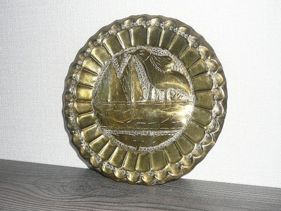 Vintage Hammered Metal Plate Wall Art Decor Round Image 0