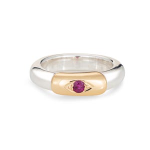 Anillo Ilias Lalaounis de los años 70, banda apilable de rubíes, plata de ley, oro de 18k, firmado.