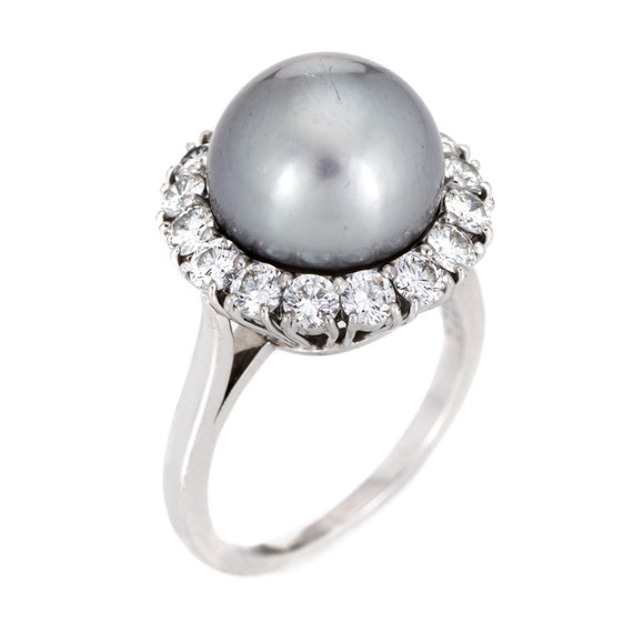 Van cleef hotsell pearl ring