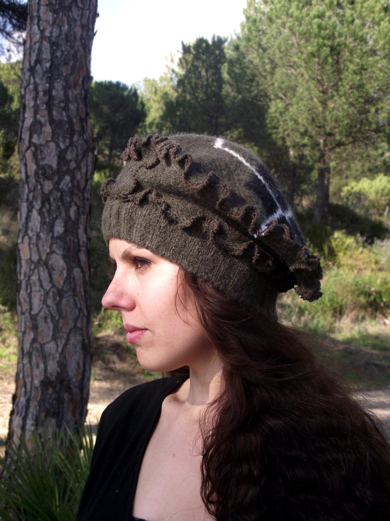 Recycled wool fabric beanie hat Upcycled hat Wool hat Wool beret OOAK Chunky hat Brown hat